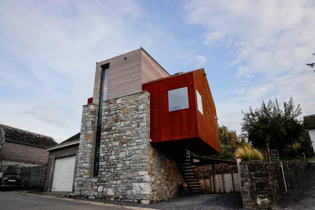 Amazon Corten 马尔什昂法梅讷 外观 照片