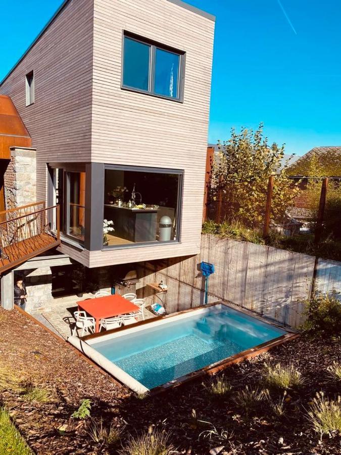 Amazon Corten 马尔什昂法梅讷 外观 照片